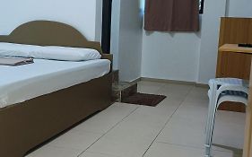 Alona Guest House